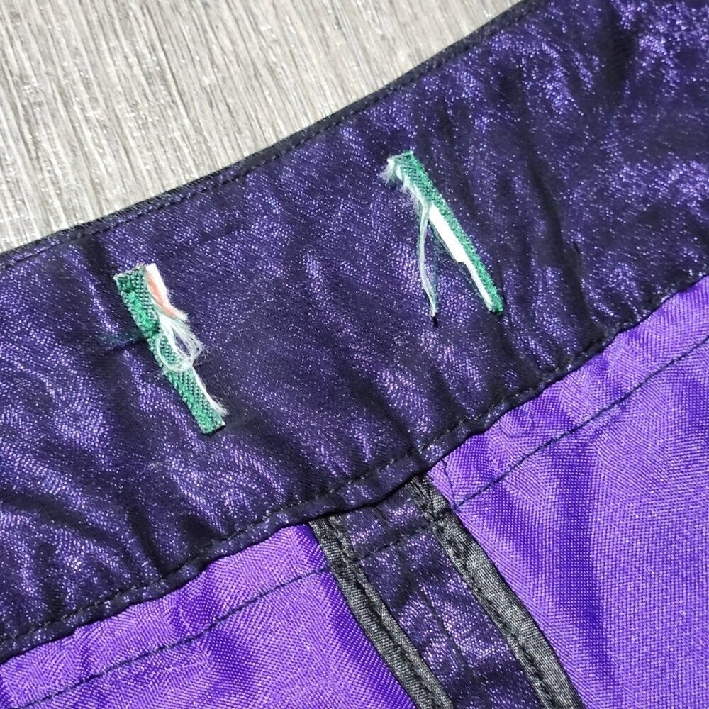 Gorgeous vintage 90s purple satin & black mesh flared pants with embroideries - Picture 8 of 14